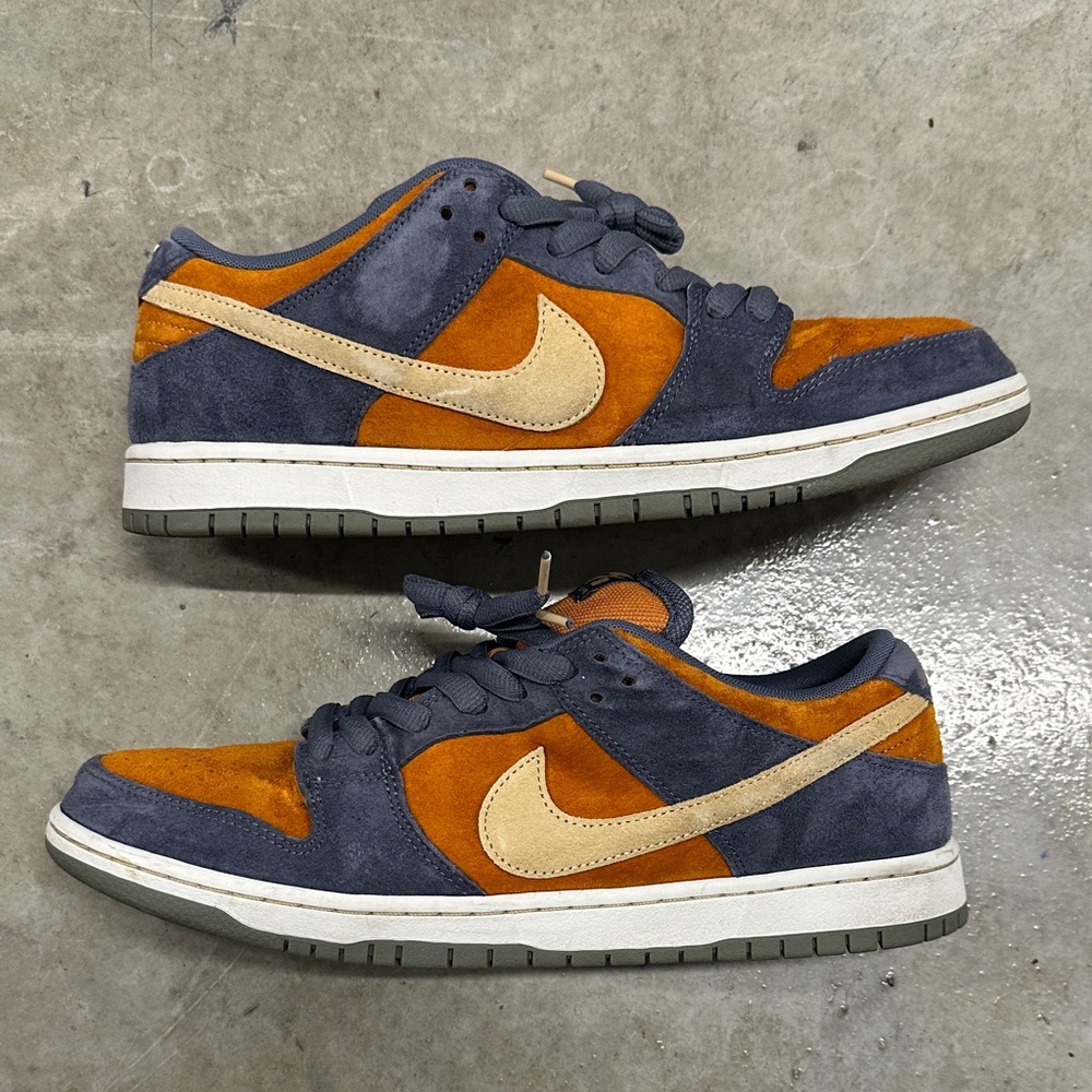 Nike SB dunk carbon sesame